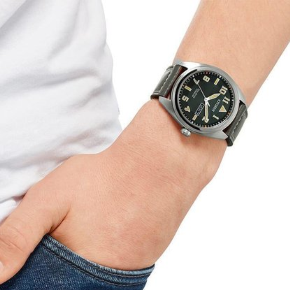 Reloj Citizen Eco- Drive BM8560-29E 42mm Titanium Sapphire