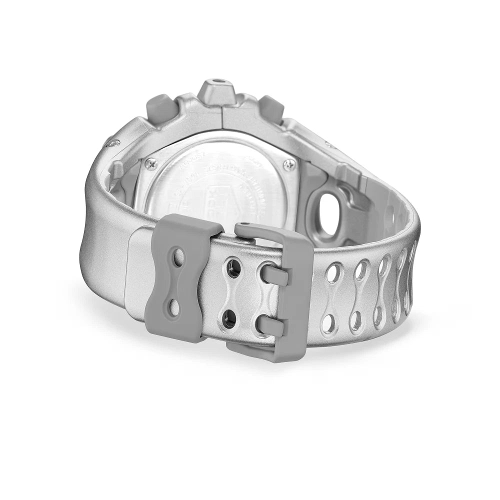 Reloj Casio G-Shock GA-V01A-8AJF Alien Plateado