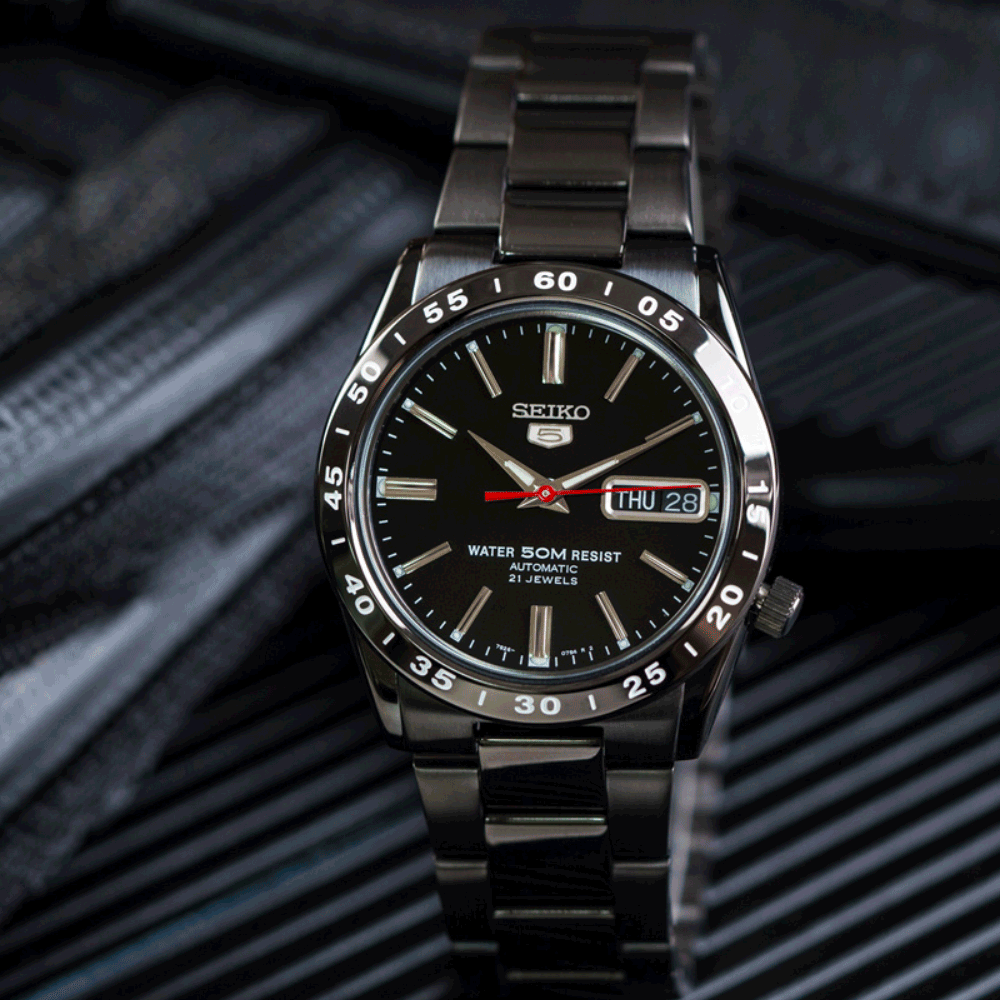 Reloj Seiko 5 Análogo Automático SNKE03KC Metálico 36mm