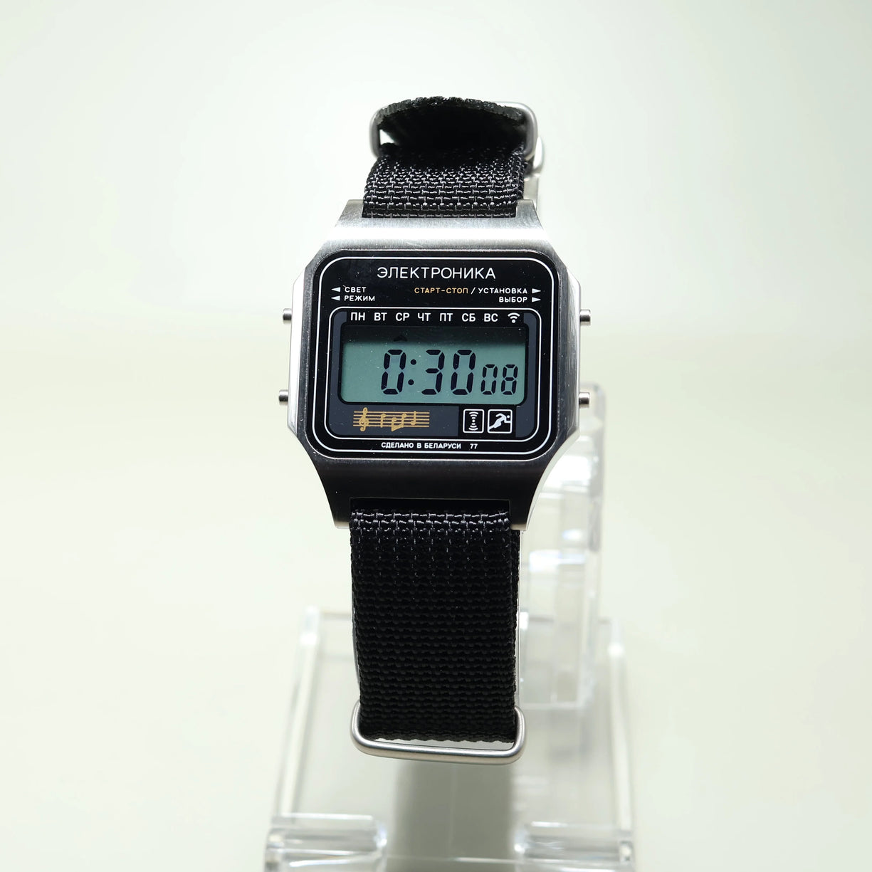 Reloj Elektronika 77A/0500100 Acero correa Nato Made in Belarus