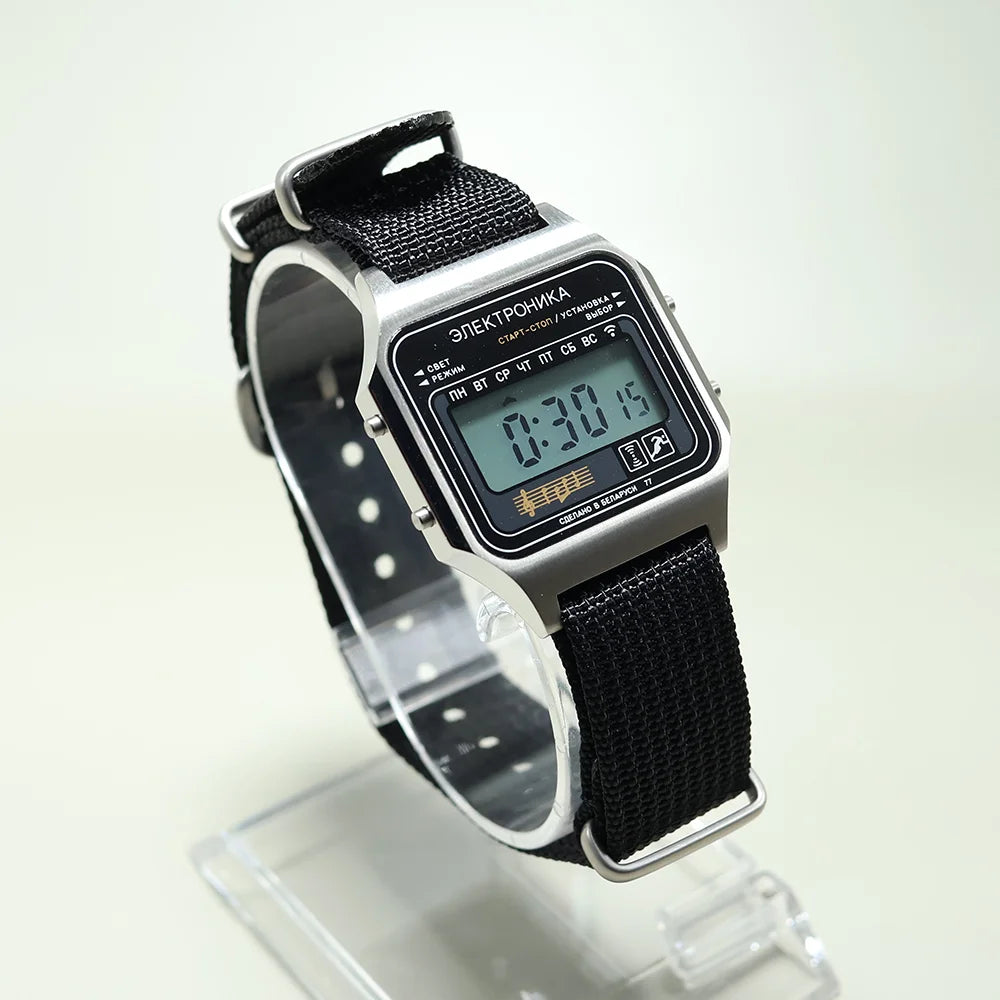 Reloj Elektronika 77A/0500100 Acero correa Nato Made in Belarus