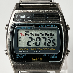 Reloj Armitron SEGUNDA MANO digital