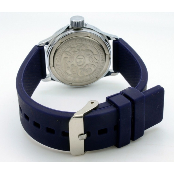 Reloj Vostok Amphibia 051226 A Cuerda Made in Russia 35,5mm Mini