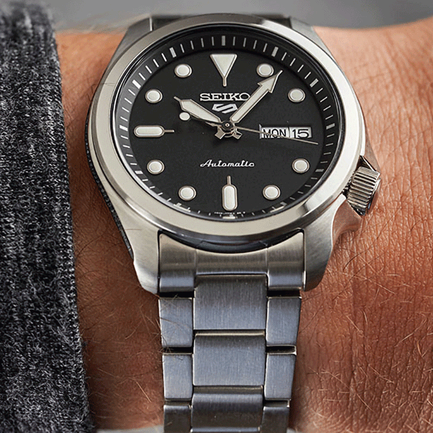 Reloj Seiko 5 Análogo Automático SRPE55K1 Metálico 40mm