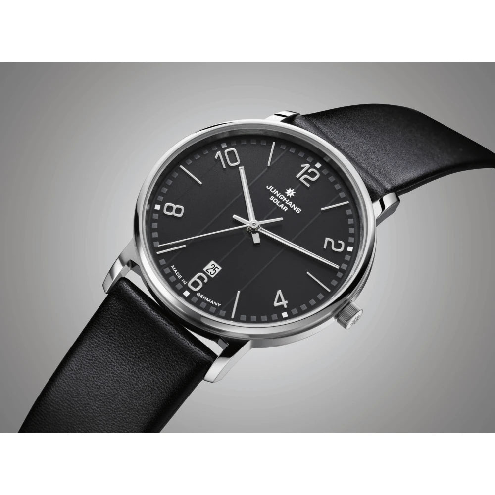 Reloj Junghans Milano Solar 14/4062.00 Negro 37mm