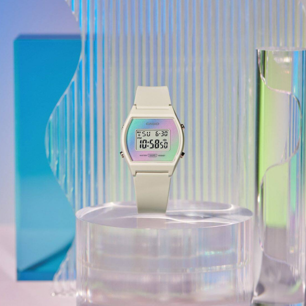 Reloj Casio Vintage LW-205H-8A Blanco Tornasol Digital