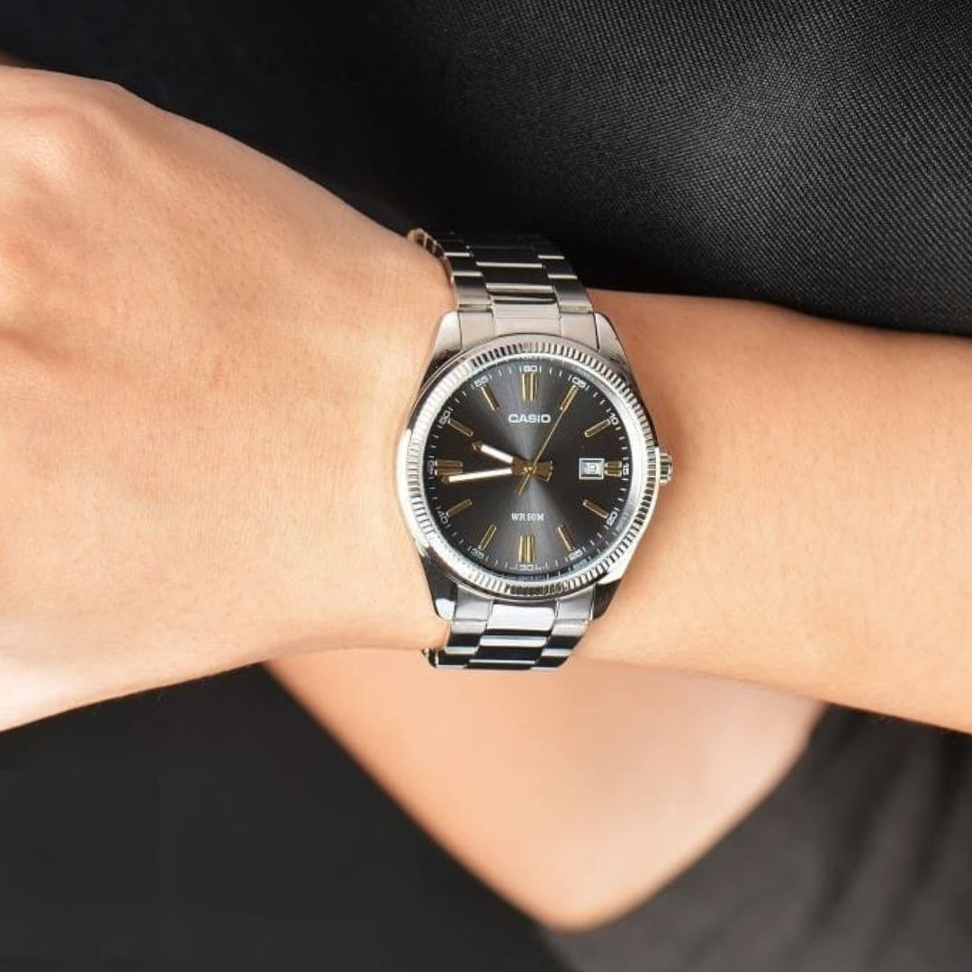 Reloj Casio Análogo MTP-1302D-1A2 Negro 38,5mm