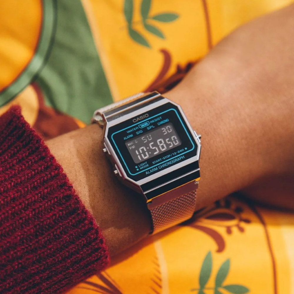 Reloj Casio Vintage A700WEMS-1BEF Plateado Milanese - Dando la Hora