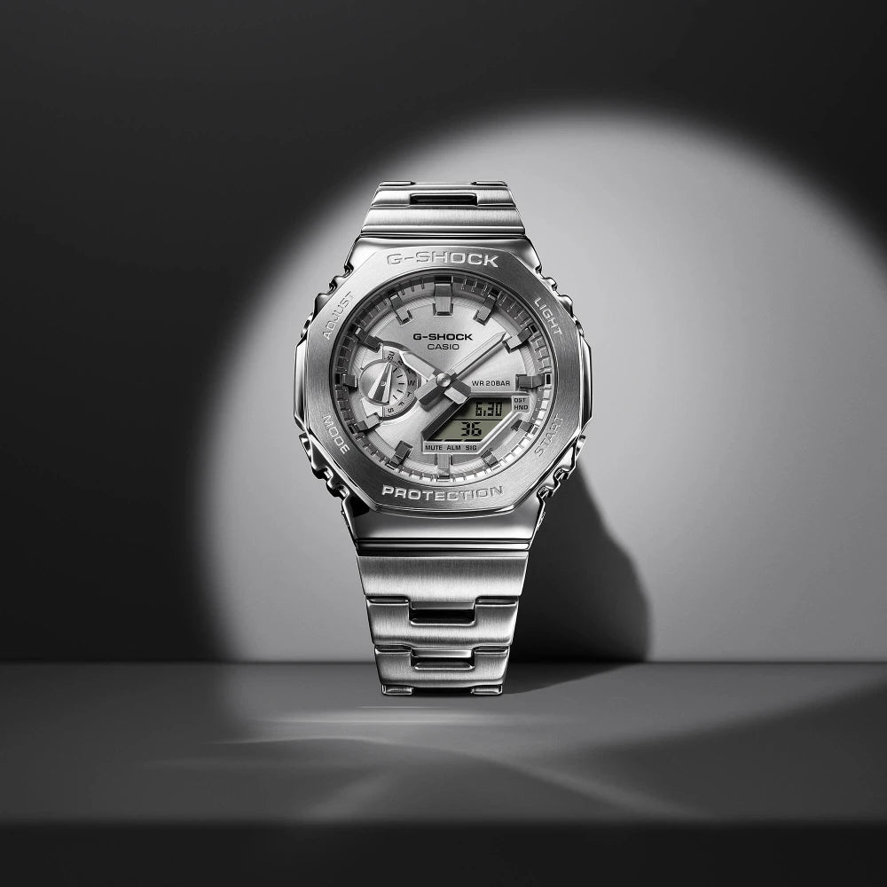 Reloj Casio G-Shock GM-2110D-7AJF Metálico Plateado
