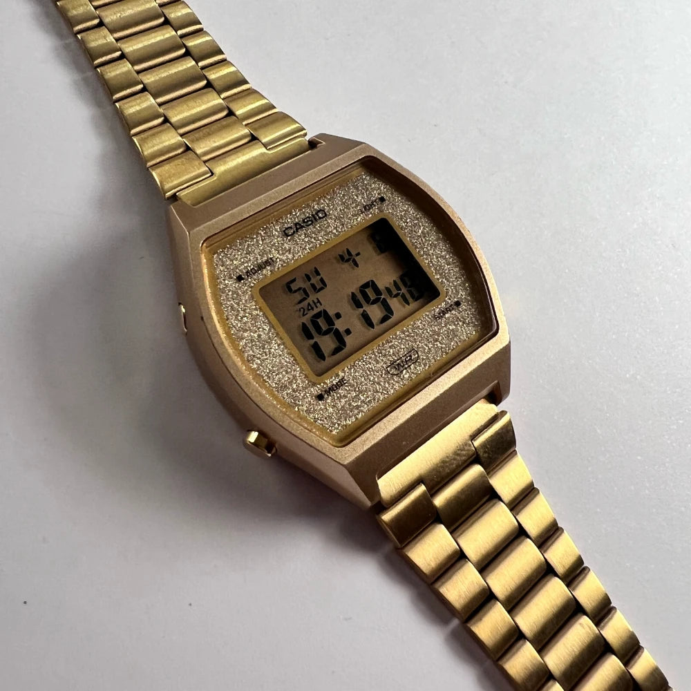 Reloj Casio Vintage B640WGG-9DF Dorado Metálico Glitter SEGUNDA MANO