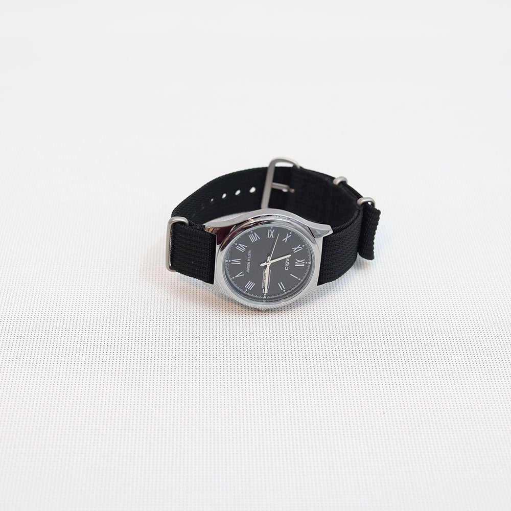 (Segunda Mano) Reloj Casio Análogo MTP-V006L-1B Negro