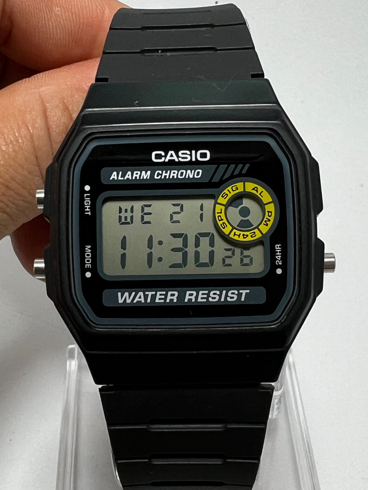 Reloj Casio Vintage F-94WA-8DG Negro [Segunda Mano]