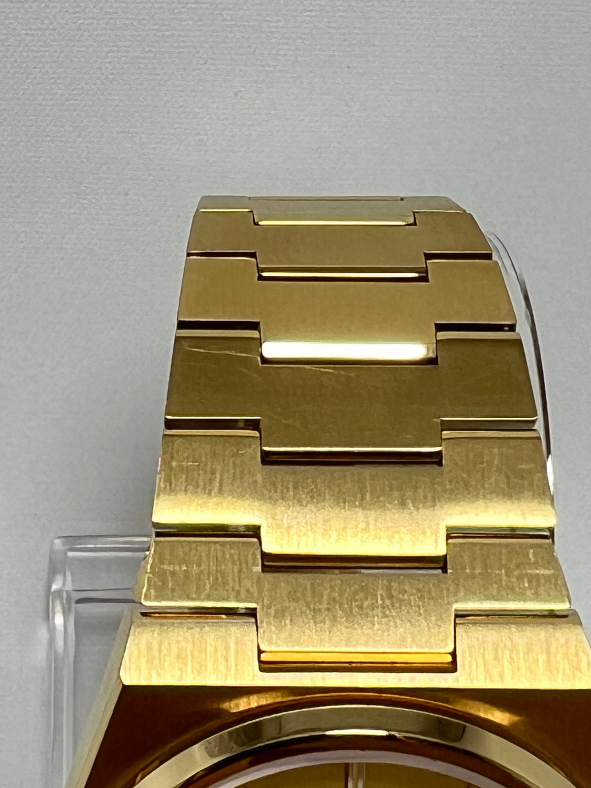 Reloj Tissot PRX T137.410.33.021.00 Quartz 40mm Dorado [Segunda Mano]