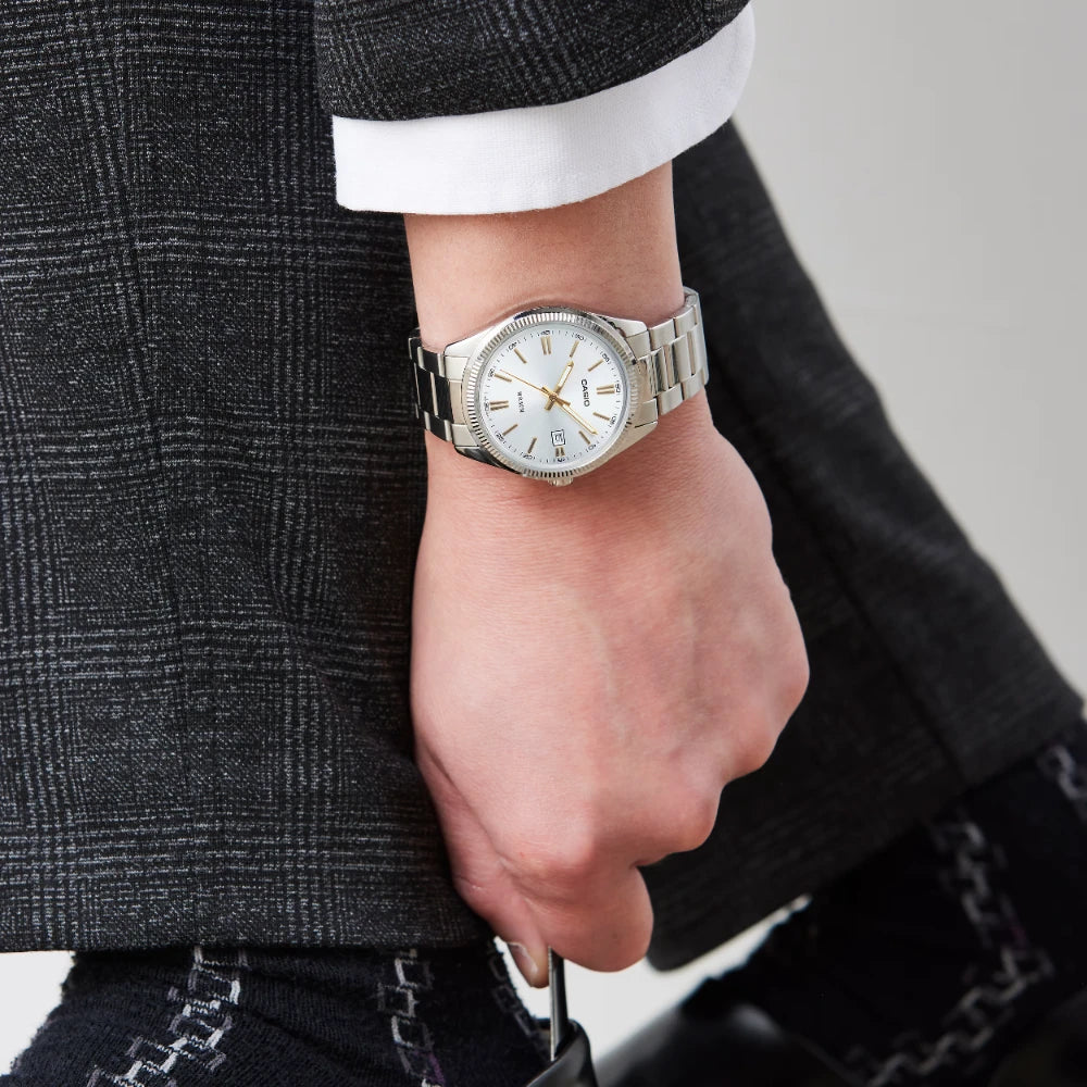 Reloj Casio Análogo MTP-1302D-7A2V Blanco