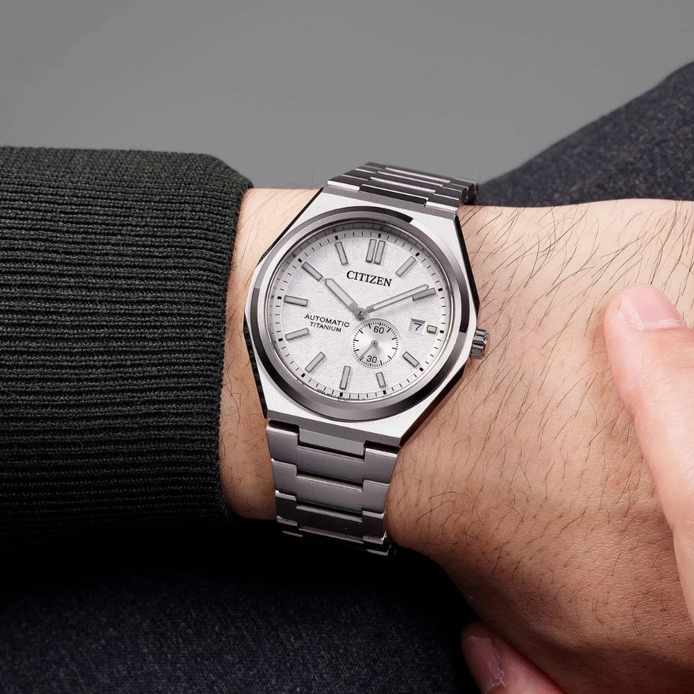 Reloj Citizen Automatic NJ0180-80A Zenshin Mechanical Super Titanio 40,5mm