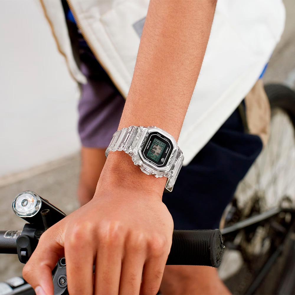 Reloj Casio G Shock 40. Aniversario DW 5040RX 7DR Dando la Hora Dando La Hora