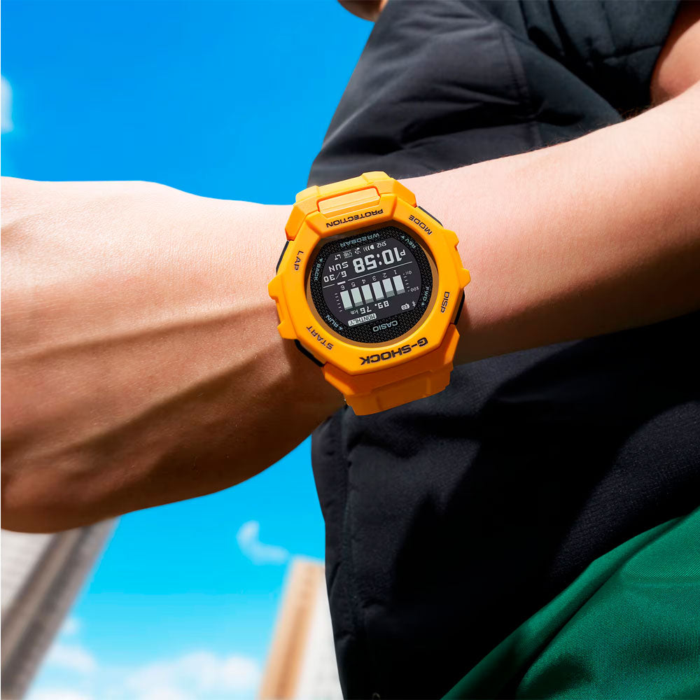 Reloj Casio G-Shock G-SQUAD GBD-300-9JF Bluetooth Amarillo JDM