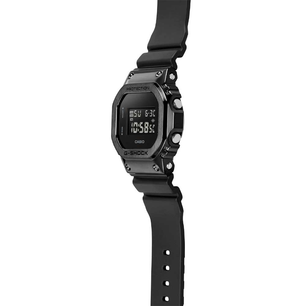 Reloj Casio G-Shock GM-5600UB-1JF G-Steel Acero JDM