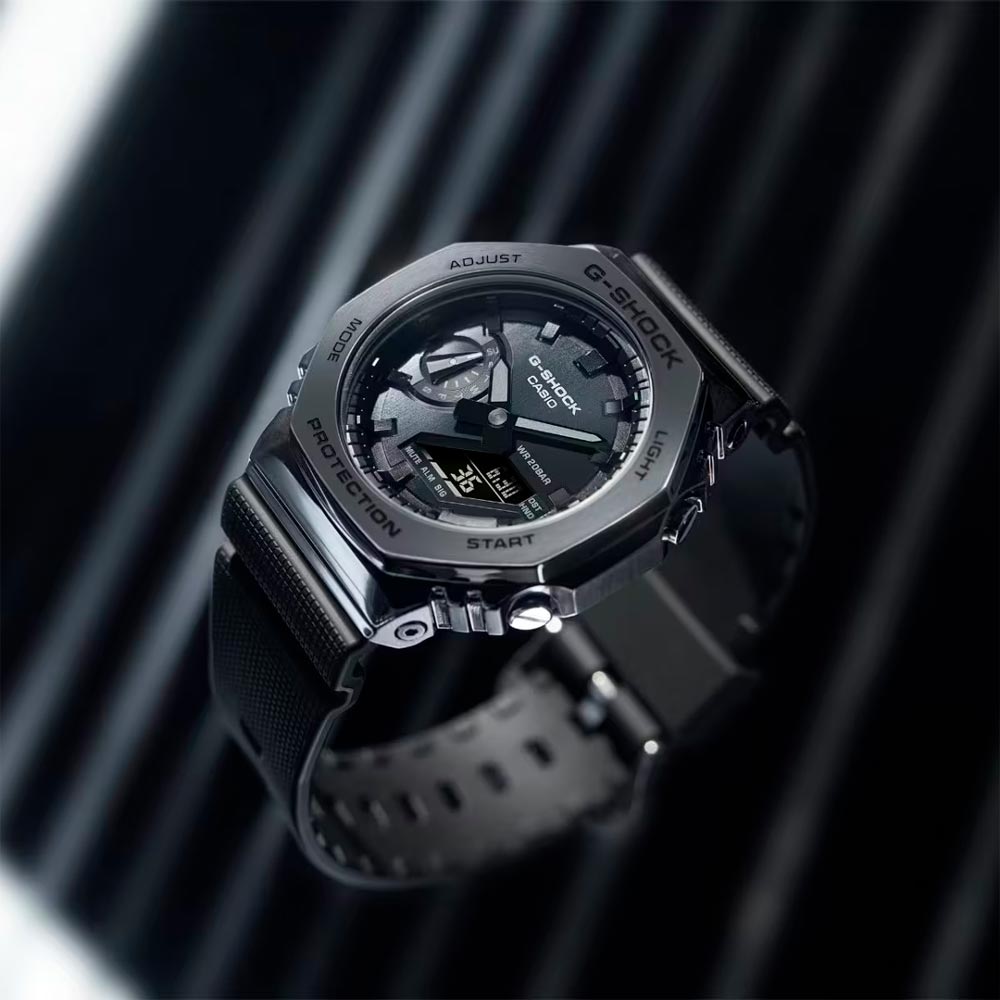 Reloj Casio G-Shock Royal Oak GM-2100BB-1A Carbon Core - Dando la