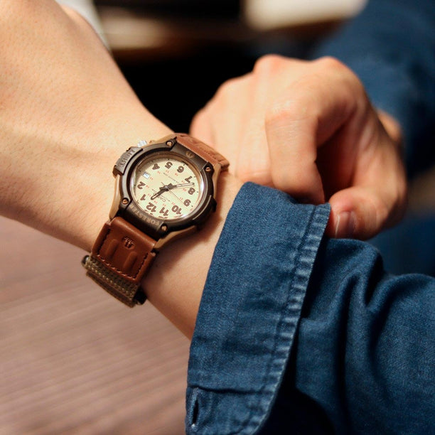 Reloj Casio Vintage  FT-500WC-5BV Forester Velcro- Dando la Hora