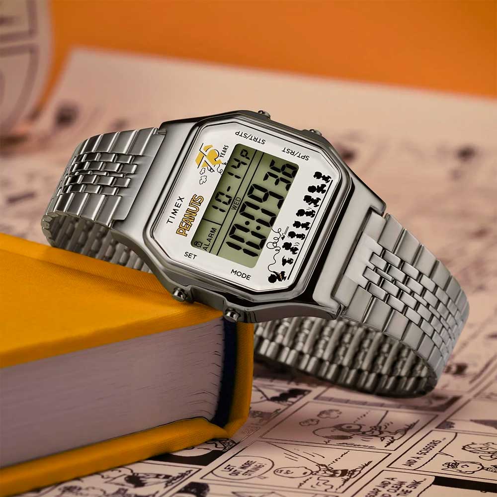 Reloj Timex Vintage T80 x Peanuts TW2Y20000 Plateado