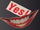 Un sticker con una cara sonriente y la palabra 