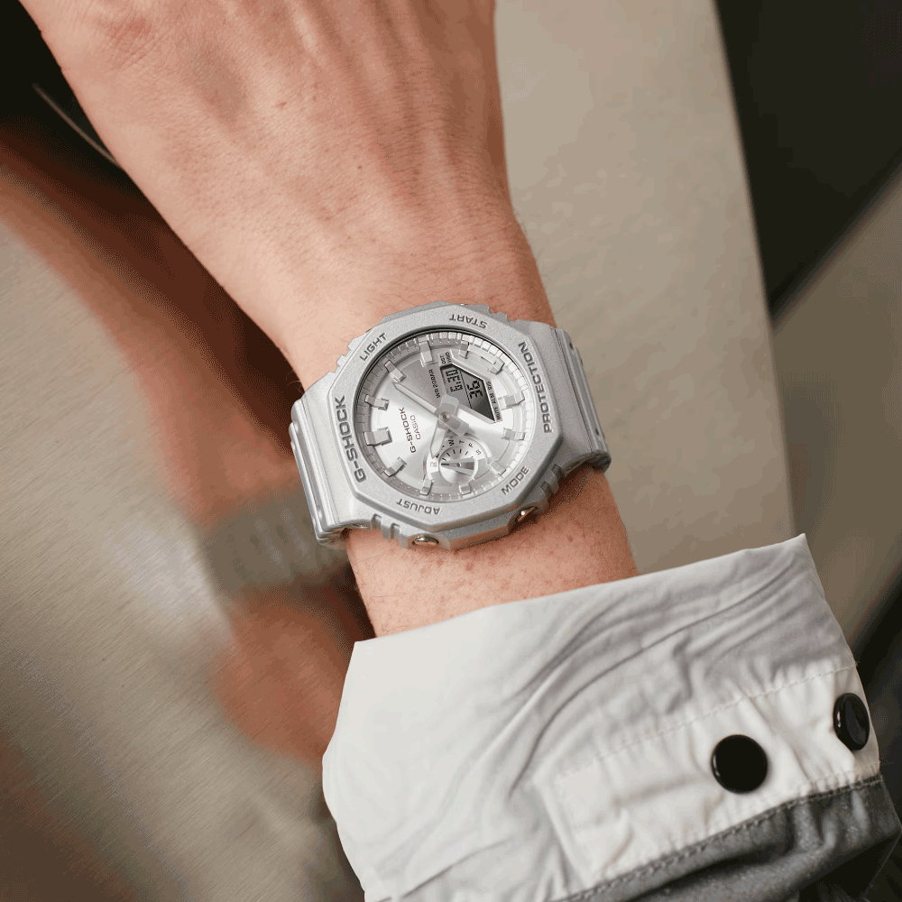 Reloj Casio G-Shock Royal Oak "Casioak" GA-2100FF-8ADR Plateado