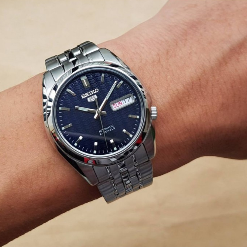 Reloj Seiko 5 Análogo Automático SNK357K1 Metálico 38mm