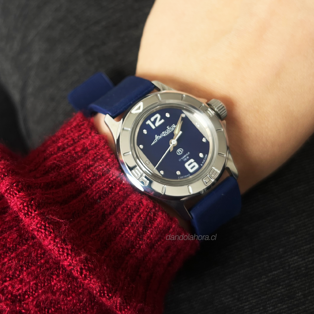 Reloj Vostok Amphibia 051226 A Cuerda Made in Russia 35,5mm Mini