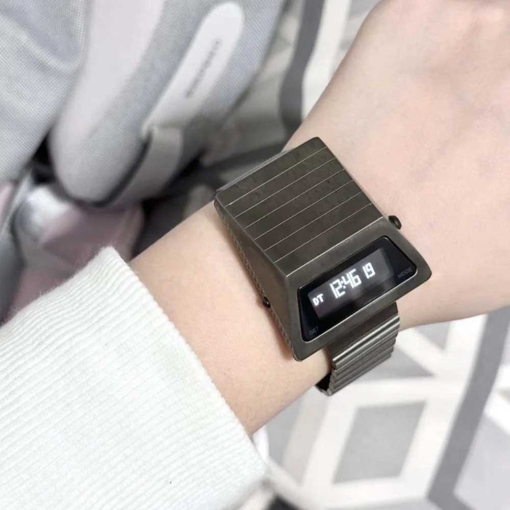 Reloj Benly Design S4000B-W Armored Tank OLED