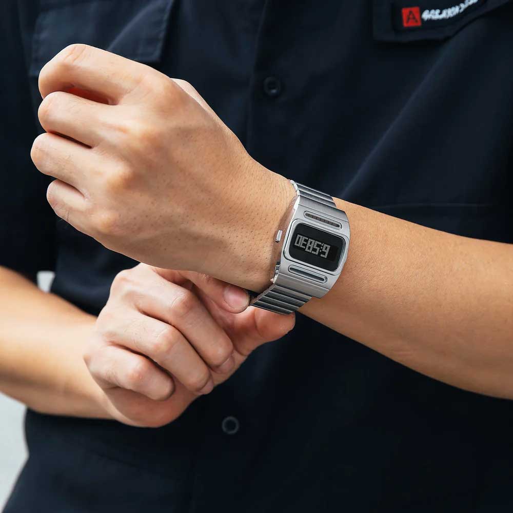 Reloj Benly Design G100 Silver-Stainless Steel LCD