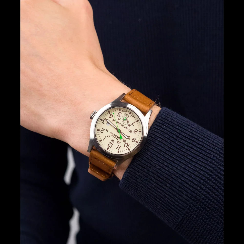 Reloj Análogo Timex x Peanuts Expedition Scout TW4B25000 40 mm