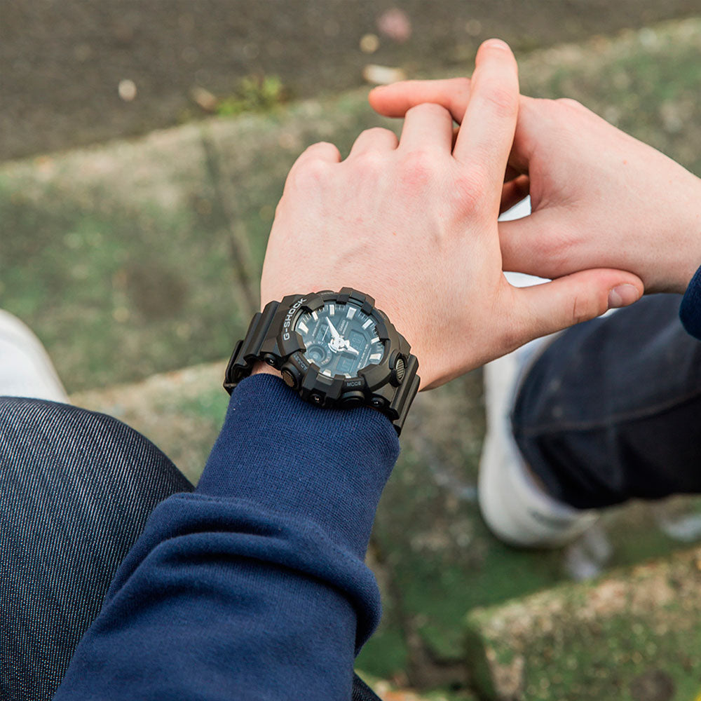 Reloj Casio G-Shock Análogo GA-700-1BDR - Dando la Hora