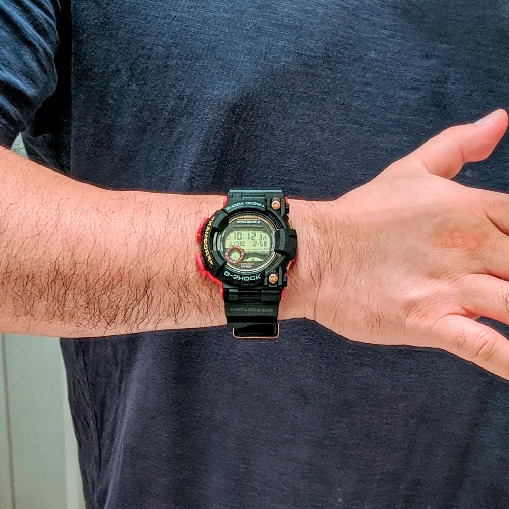 Reloj Casio G-Shock Frogman GWF-1035F-1DR 35th Anniversary - Dando