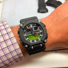 Reloj Casio G-Shock GA-900E-1A3DR Heavy Duty Pantalla Negra - Dando la Hora