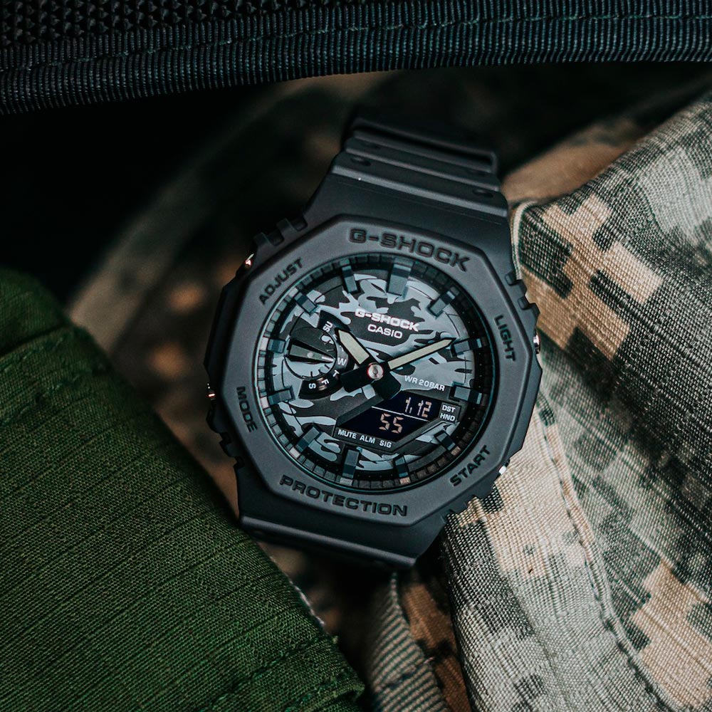 Carbon casio store