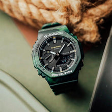 Reloj Casio G-Shock Royal Oak GA-2100FR-3ADR Carbon Core - Dando la Hora