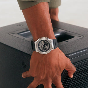 Reloj Casio G-Shock Royal Oak GM-2100-1ADR Carbon Core - Dando la Hora