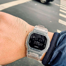 Reloj Casio G-Shock Vintage DW-5600SKE-7DR SKELETON - Dando la Hora