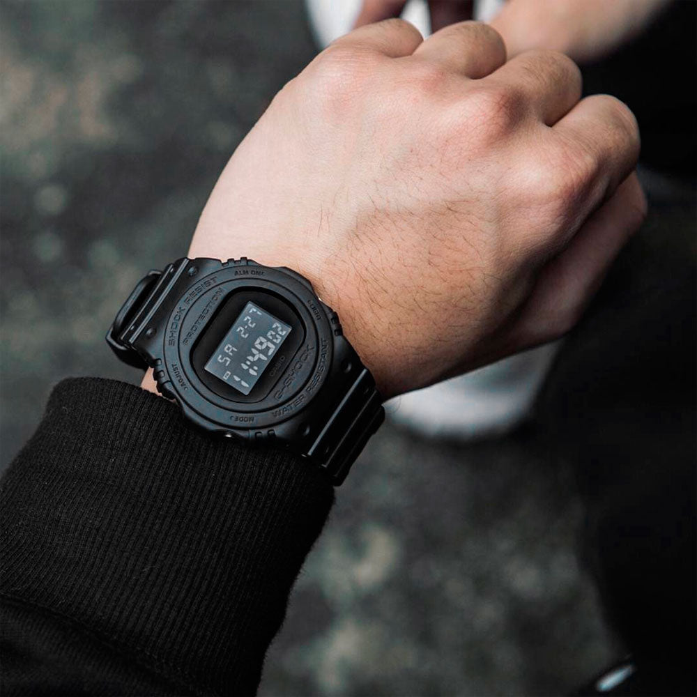 Reloj Casio G-Shock Vintage DW-5750E-1BDR Pantalla Negra