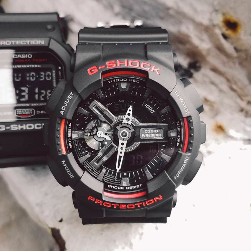 Reloj Casio G Shock Vintage GA 110HR 1ADR Negro Dando la Hora