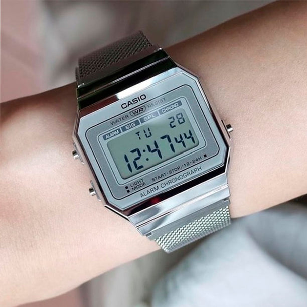 Reloj Casio Vintage A700WM-7ADF Plateado Milanese Slim - Dando la Hora