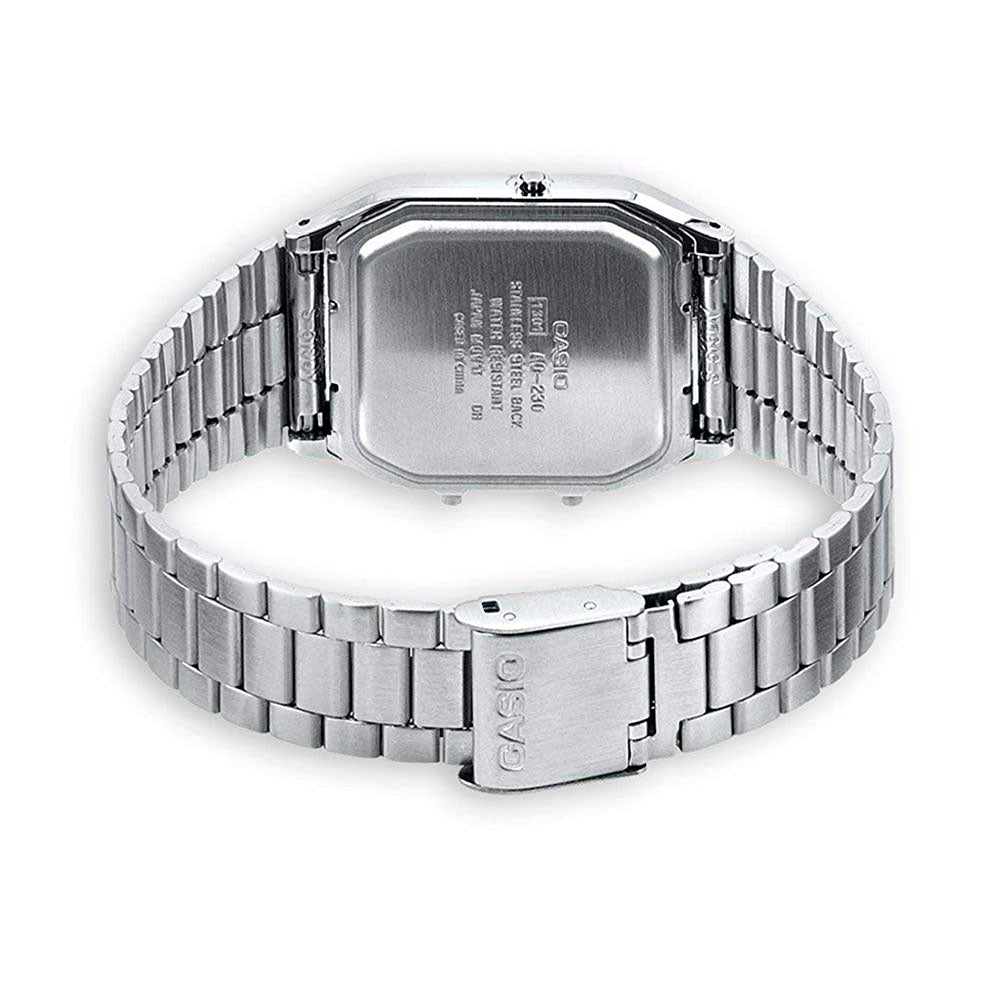 Reloj Casio Vintage AQ-230A-1DMQ Dial Negro Dando la Hora