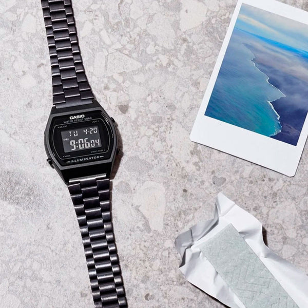 Reloj outlet metalico negro