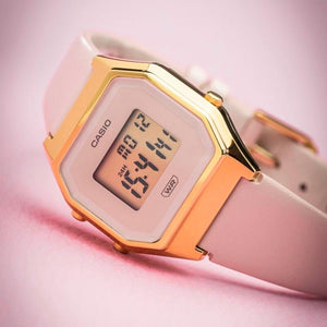 Reloj Casio Vintage LA680WEGL-4DF Correa de Cuero - Dando la Hora
