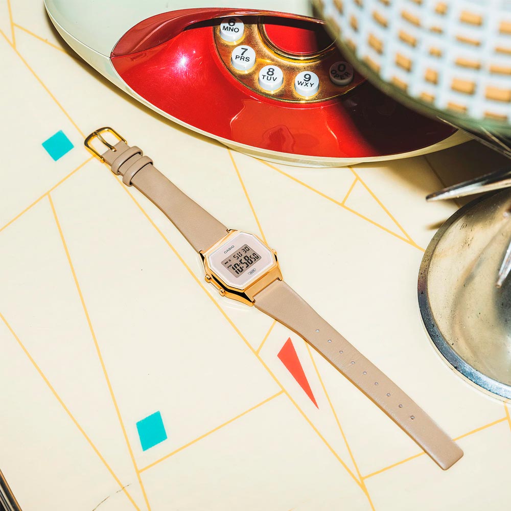 Reloj Casio Vintage LA680WEGL-5DF Correa de Cuero - Dando la Hora