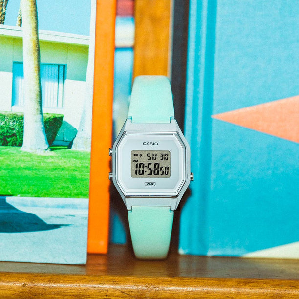 Reloj Casio Vintage LA680WEL-3DF Correa de Cuero - Dando la Hora