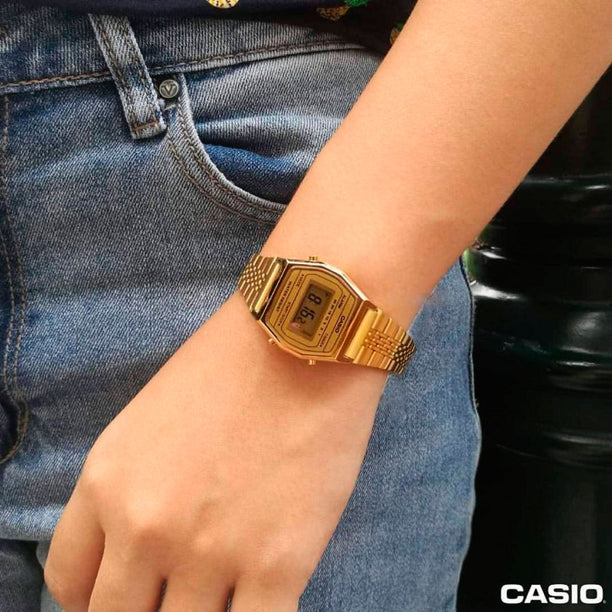 Reloj Casio Vintage LA690WGA-9DF Dorado