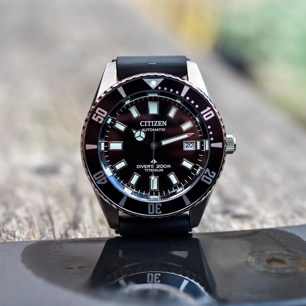 Reloj Citizen Promaster Titanium NB6021 17E Buceo Dando la Hora