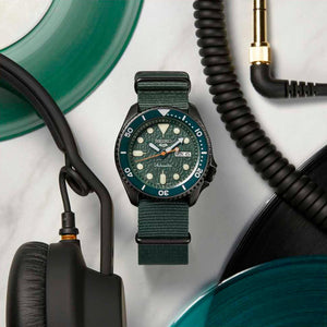 Reloj Seiko 5 Análogo Automático SRPD77K1 Metálico Reptiliano 42,5 mm